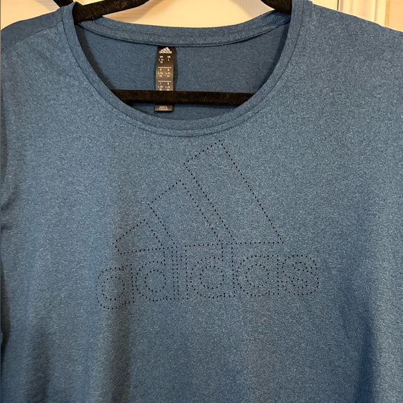 Adidas pinhole logo cropped tees - Picture 4 of 7